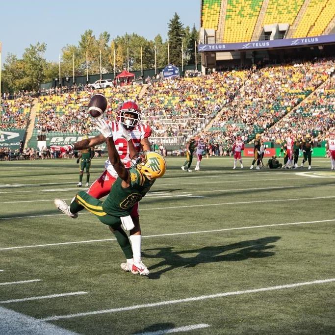 Surging Elks lick Stamps 37-16 to escape West basement